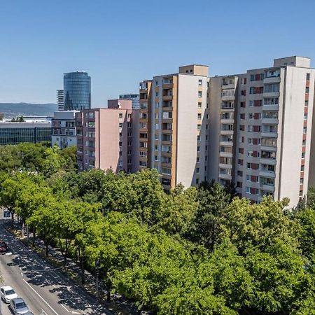 2 Room Apartment With Terrace, New Building, Jegeho Bratislava Eksteriør billede